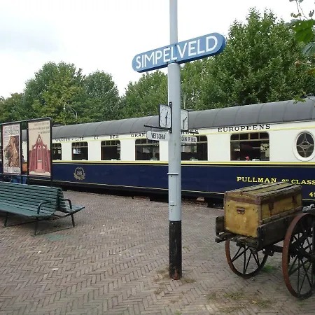 Vakantiehuis Bungalowpark 97 *